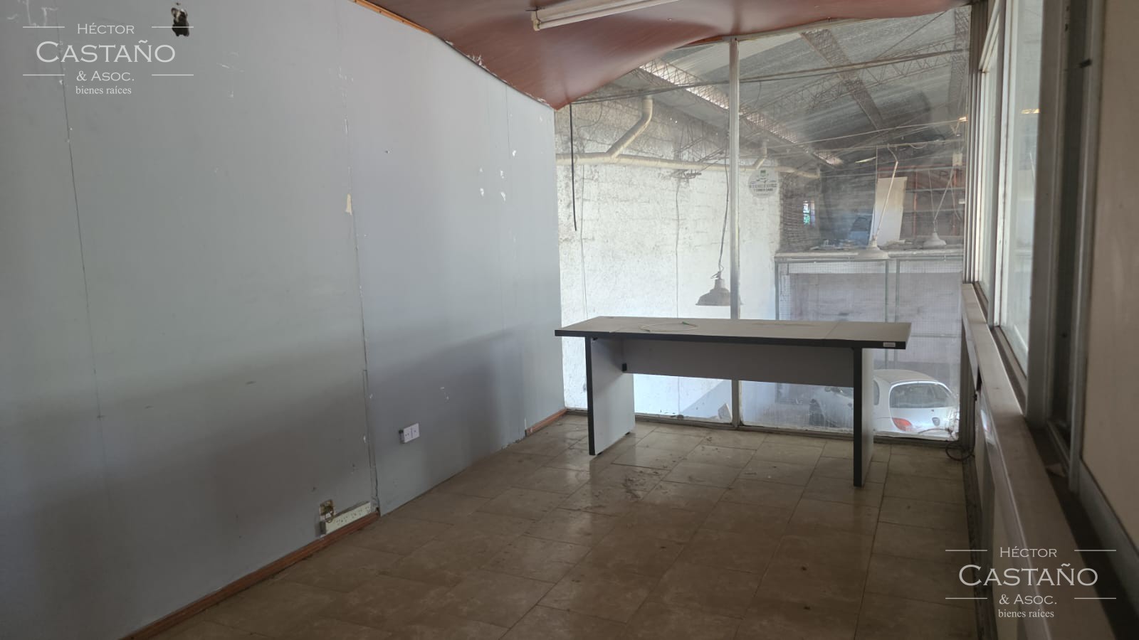 Galpón en alquiler en Villa Adelina – 294 m² Sólo está habilitado para taller mecánico automotor