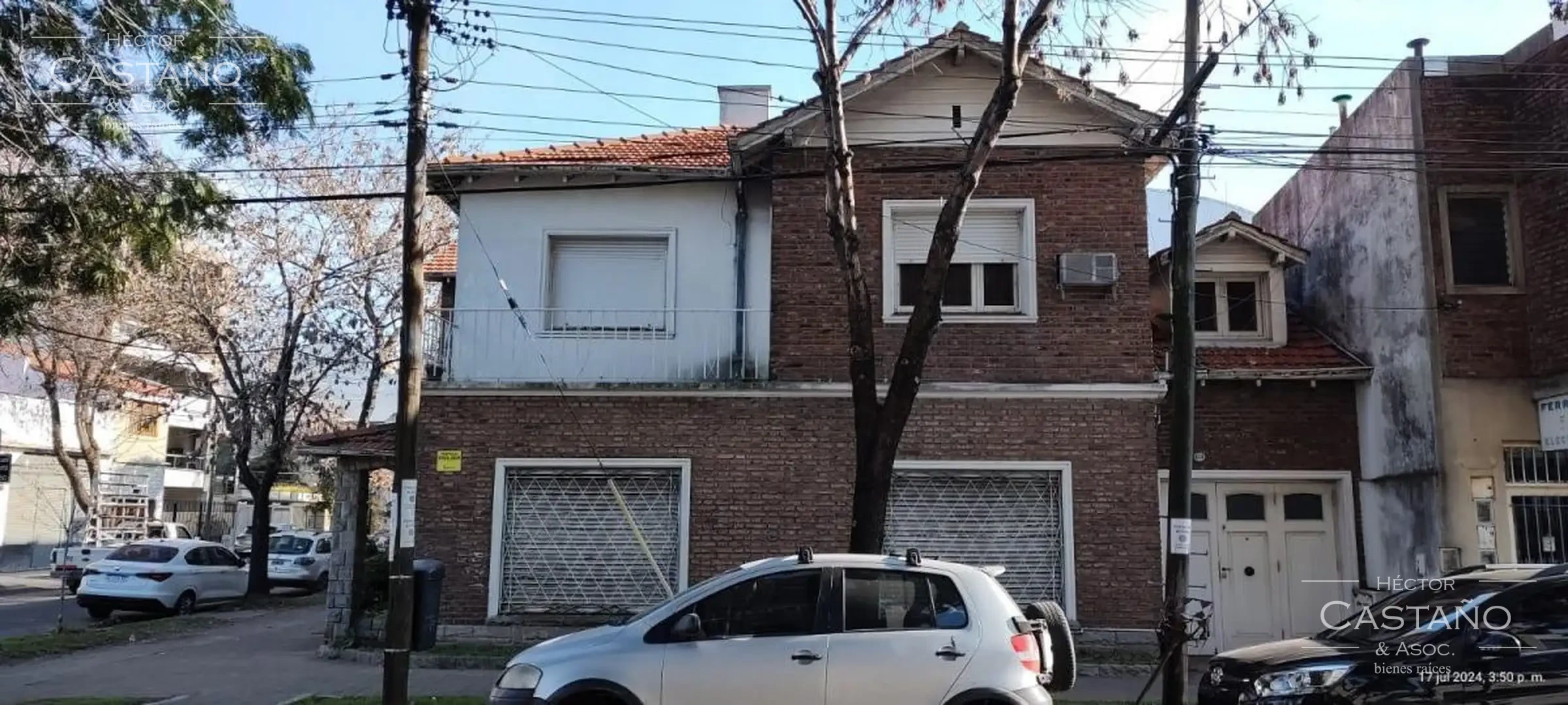 Chalet En Venta En Excelente Zona De Florida | 6 Ambientes, 2 Cocheras Y Apto Crédito