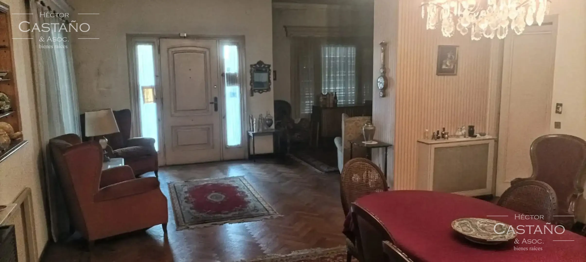Chalet En Venta En Excelente Zona De Florida | 6 Ambientes, 2 Cocheras Y Apto Crédito