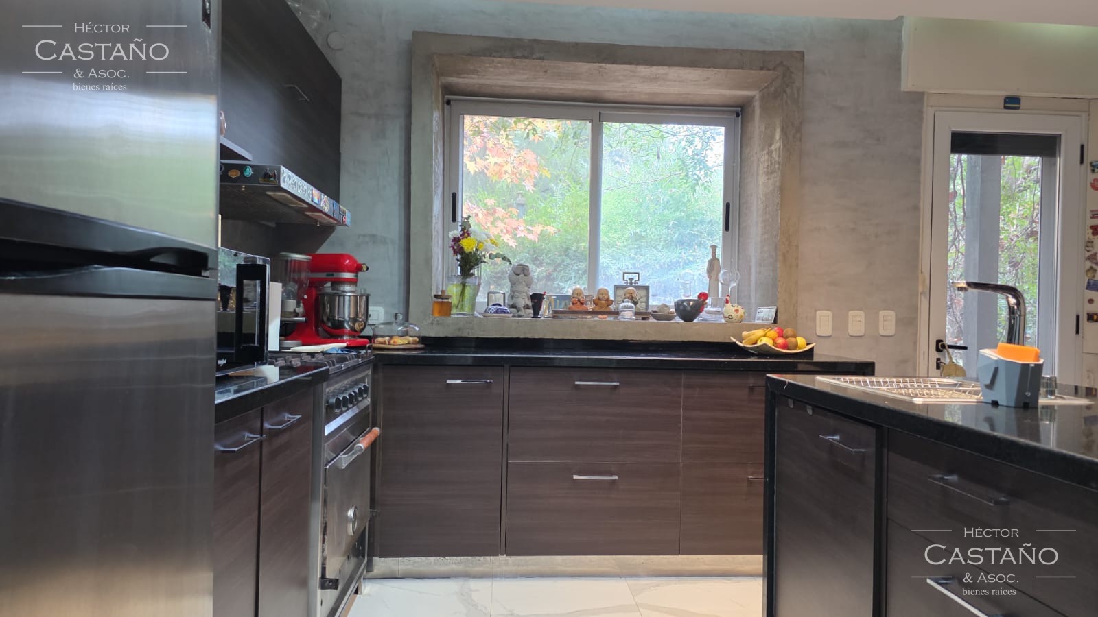 Casa Quinta en Tortuguitas de 6 ambientes | 2 Suites, Pileta, Jardín y Cochera